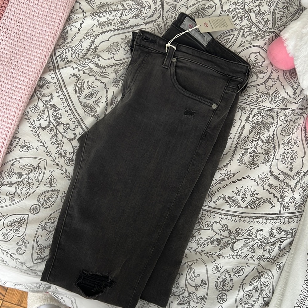 AG super skinny ankle grey jeans never worn tags on